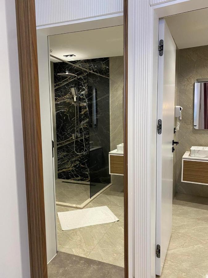 Marinus Hotel 울친 외부 사진