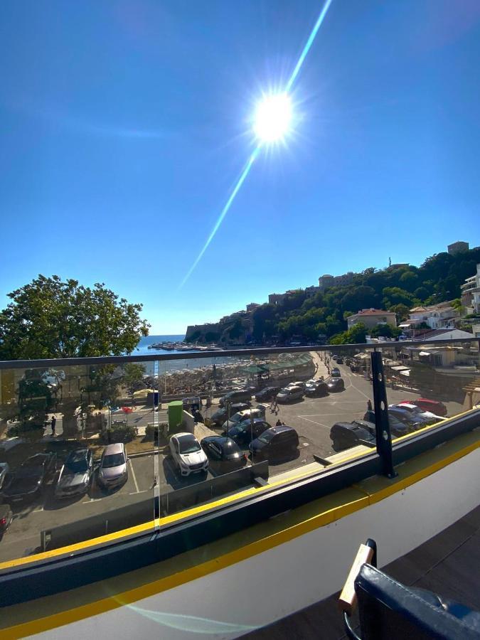 Marinus Hotel 울친 외부 사진